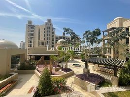 2 غرفة نوم شقة للبيع في Lamtara 1, Madinat Jumeirah Living