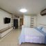 Студия Кондо на продажу в Jomtien Thip Condotel, Nong Prue
