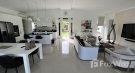 Verfügbare Objekte im Falcon Hill Luxury Pool Villas