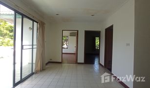 4 Bedrooms Townhouse for sale in Na Chom Thian, Pattaya Baan Somprasong