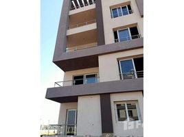 4 Schlafzimmer Appartement zu verkaufen im Cairo University Compound, Sheikh Zayed Compounds, Sheikh Zayed City