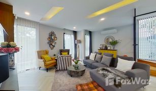 6 Bedrooms Villa for sale in San Phranet, Chiang Mai 