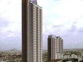 Watermark Chaophraya で賃貸用の 2 ベッドルーム マンション, バン・ランプフ・ラング, Khlong San