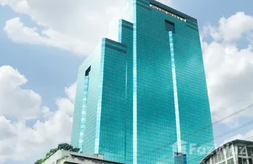 Charn Issara Tower 2 in Bang Kapi, Bangkok