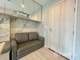 1 спален Квартира в аренду в Life Asoke, Bang Kapi