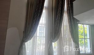 4 Bedrooms Townhouse for sale in Khlong Tan Nuea, Bangkok Baan Klang Krung (British Town -Thonglor)