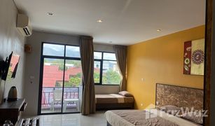 1 Schlafzimmer Appartement zu verkaufen in Rawai, Phuket Max2 Bedroom