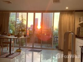 1 Bedroom Condo for sale in Khlong Toei Nuea, Bangkok First Tower