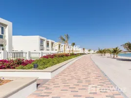 4 Bedroom Villa for sale at Bermuda, Mina Al Arab