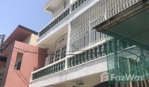 6 Schlafzimmern Reihenhaus zu verkaufen in Bang Kraso, Nonthaburi 