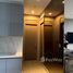 2 спален Кондо в аренду в The Esse at Singha Complex, Bang Kapi