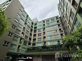 คอนโด 1 ห้องนอน ให้เช่า ในโครงการ ลุมพินี เพลส พระราม4-รัชดาภิเษก, คลองเตย