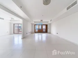 3 Bedroom Townhouse for sale at Balqis Residence, Palm Jumeirah, Dubai