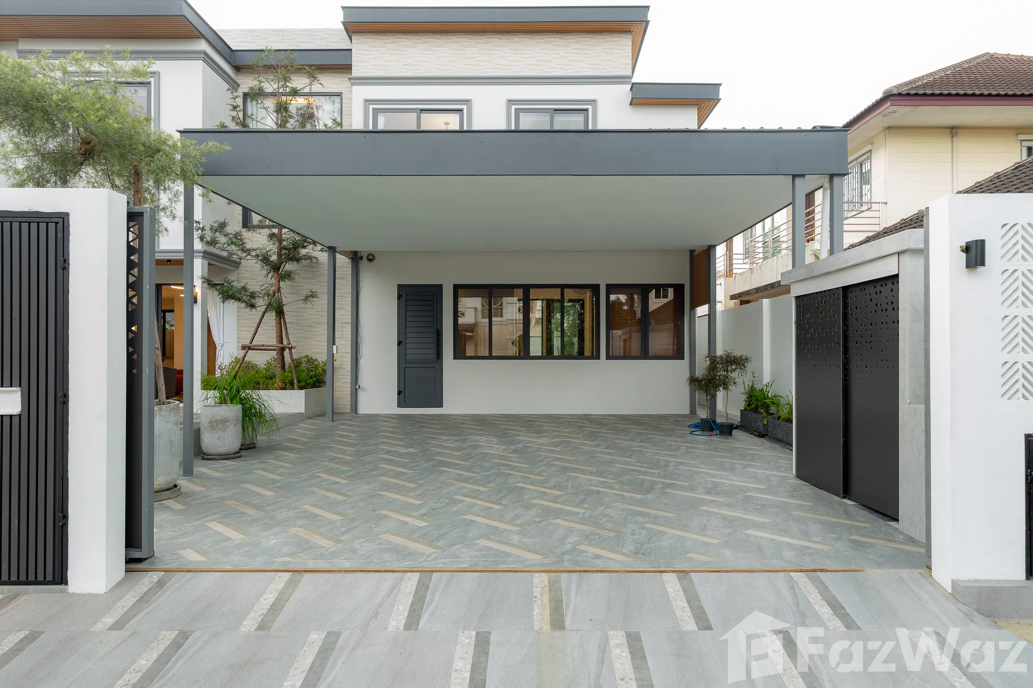 5 Bedroom Villa for sale at Tropical Regent 1 — photo 4