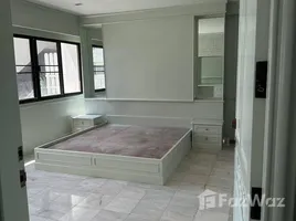 คอนโด 1 ห้องนอน ให้เช่า ในโครงการ สราญใจ แมนชั่น, คลองเตย