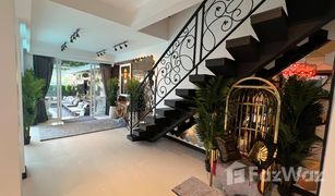 8 Bedrooms Villa for sale in Nong Prue, Pattaya Green Residence Village