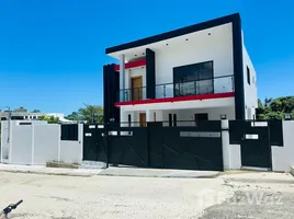 Maison 4 chambre à vendre à Residencial El Doral, San Felipe De Puerto Plata, Puerto Plata, République dominicaine