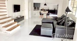 ยูนิตมือสองและให้เช่า