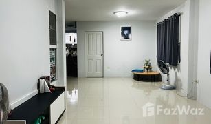 4 Bedrooms Townhouse for sale in Phanthai Norasing, Samut Sakhon Wisatesuknakorn Phase 3