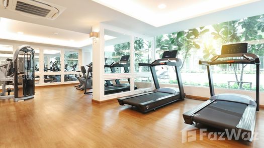 Fotos 1 of the Fitnessstudio at Bless Residence Ekkamai