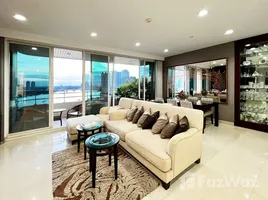 3 Bedroom Condo for sale at Watermark Chaophraya, Bang Lamphu Lang, Khlong San