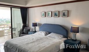 芭提雅 农保诚 Jomtien Plaza Condotel 2 卧室 公寓 售 