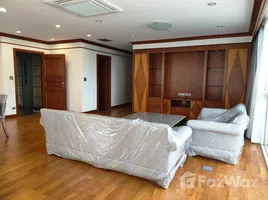 3 Bedroom Apartment for rent at Sawang Apartment, Thung Mahamek