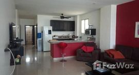 Four Blocks From The Beach: Spacious First Floor Apartment In Chipipe에서 사용 가능한 장치