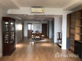 3 Bedroom Apartment for sale at Baan Piya Sathorn, Thung Mahamek