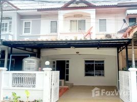3 Bedroom Townhouse for sale at K.C. Ramintra 5, Sam Wa Tawan Tok, Khlong Sam Wa