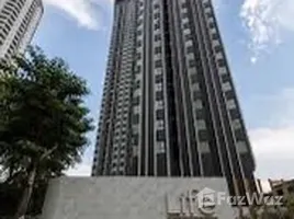 Studio Condo for sale at Life One Wireless, Lumphini