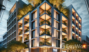65 Bedrooms Hotel for sale in Khlong Toei, Bangkok 