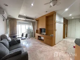 ขายคอนโด 2 ห้องนอน ในโครงการ สาธร การ์เด้นส์, ทุ่งมหาเมฆ