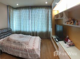 Watermark Chaophraya で賃貸用の 2 ベッドルーム マンション, バン・ランプフ・ラング