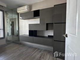 2 спален Квартира на продажу в Belle Grand Rama 9, Huai Khwang, Хуаи Кхщанг