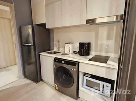 1 Bedroom Condo for rent at Life One Wireless, Lumphini