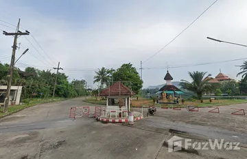 Chuan Chuen Nakharin in ナムノイ, Songkhla