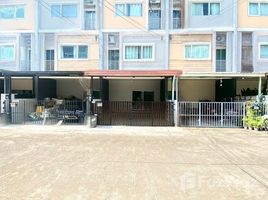 3 Bedroom Townhouse for rent at Villette City Pattanakarn 38, Suan Luang