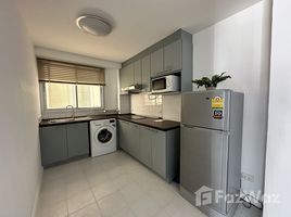 1 спален Квартира в аренду в 49 Plus, Khlong Tan Nuea