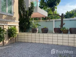 5 Bedroom House for sale at Baan Maneekram-Jomthong Thani, Wichit