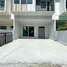 3 Bedroom Townhouse for sale at The Trust Townhome Srinakarin-Praksa, Phraeksa, Mueang Samut Prakan