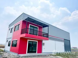 ขายที่ดิน ในโครงการ หมู่บ้านปิ่นทองแลนด์ แฟคทอรี่, ละหาร