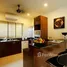 4 Habitación Villa en venta en The Villas Nai Harn Phuket, Rawai