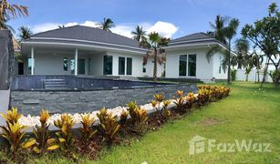 4 Bedrooms Villa for sale in Sam Roi Yot, Hua Hin White Beach Villas