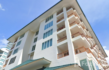 Emerald Palace Condominium in Bang Lamung, Pattaya