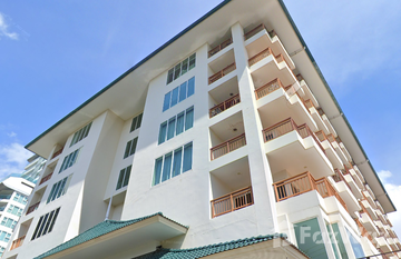 Emerald Palace Condominium in บางละมุง, พัทยา