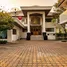 3 Bedroom Villa for sale in Lak Hok, Pathum Thani, Lak Hok