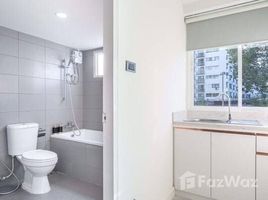 2 спален Кондо на продажу в Ruankam Tower Condominium, Suthep