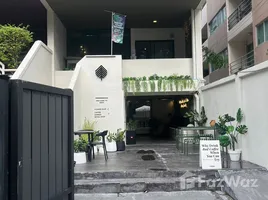 Samitivej Hospital, Khlong Tan Nuea で売却中 小売りスペース, Khlong Tan Nuea