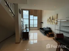 ขายคอนโด 1 ห้องนอน ในโครงการ ดิ เอ็มโพริโอ เพลส, คลองตัน